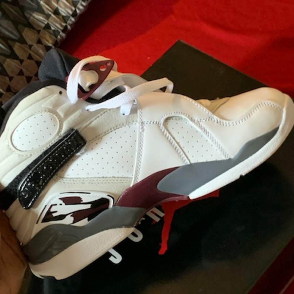 Coach purse,Guess purse,Womans Air Jordans 8 Retro - Picture 15 of 16